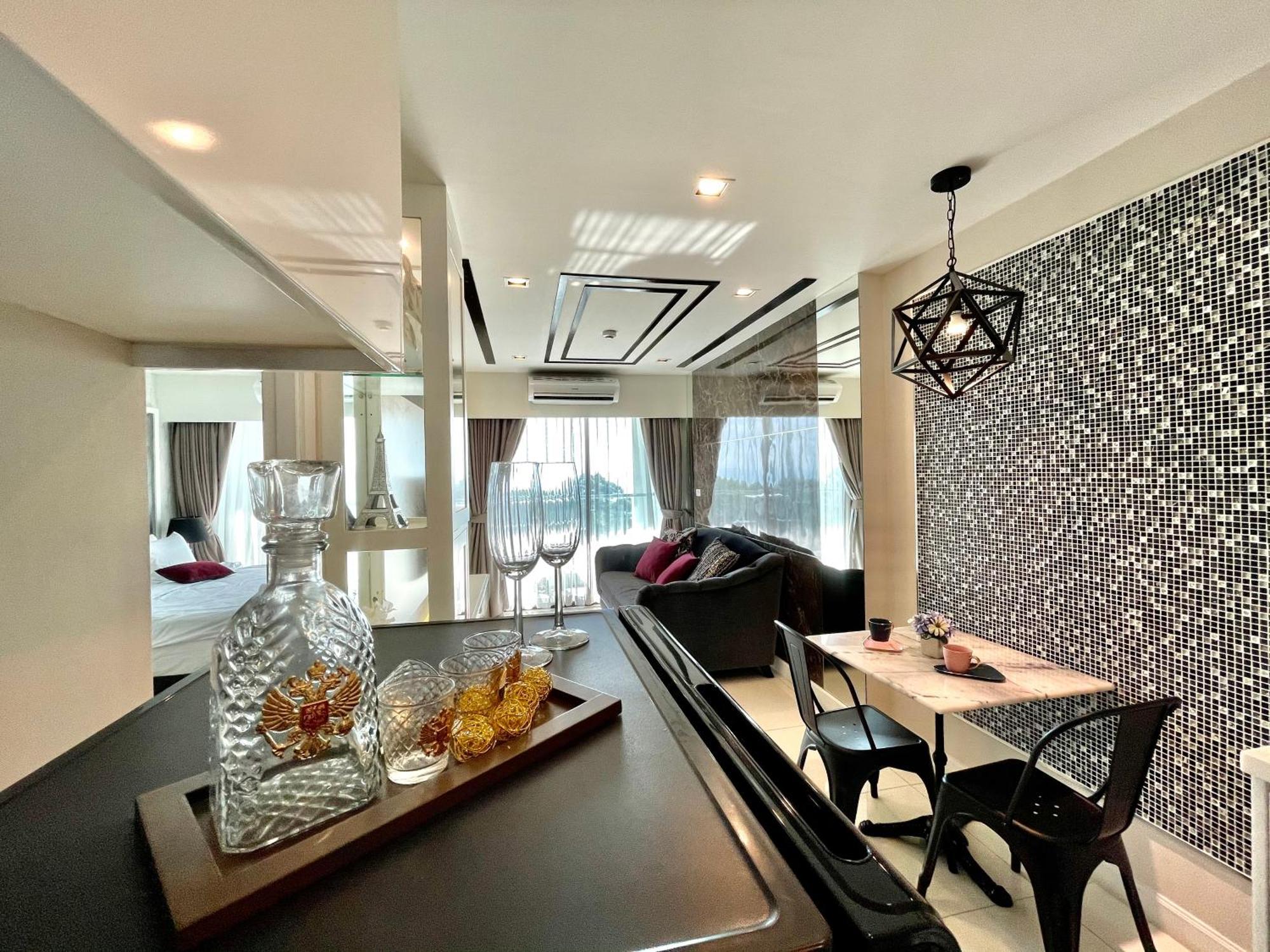 Deamber Bangsare Pattaya Appartement Bang Sare Buitenkant foto