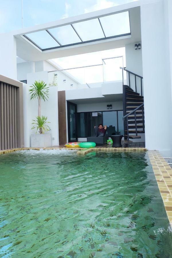 Deamber Bangsare Pattaya Appartement Bang Sare Buitenkant foto